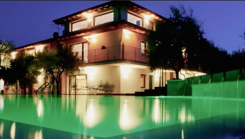 كافايون فيرونيسي Residence Ulivi المظهر الخارجي الصورة