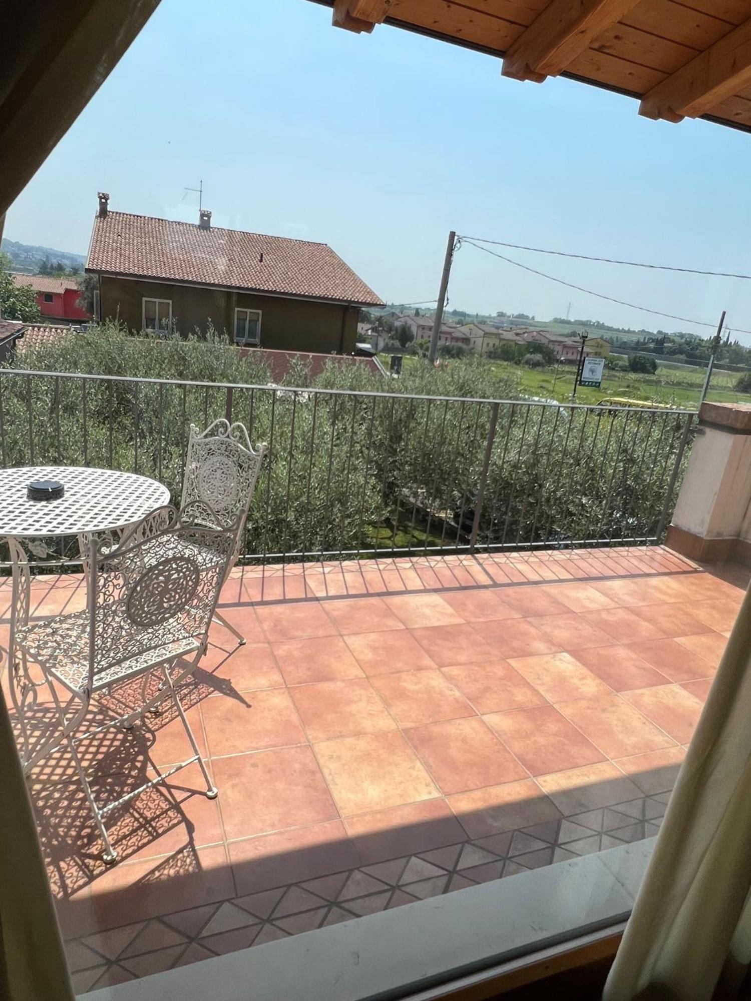 كافايون فيرونيسي Residence Ulivi المظهر الخارجي الصورة